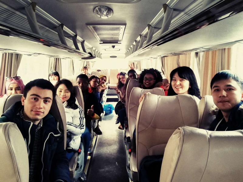 交流合作五:乘西成“高铁”与四川师范大学国际教育十三水
建立良好合作关系 (1).jpg